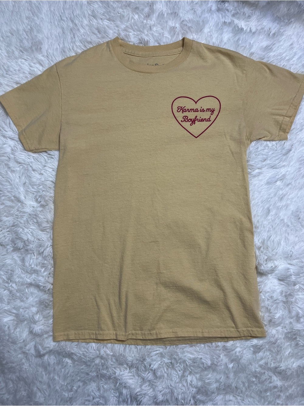 Taylor Swift "Karma Is My Boyfriend " Short Sleeve Tee